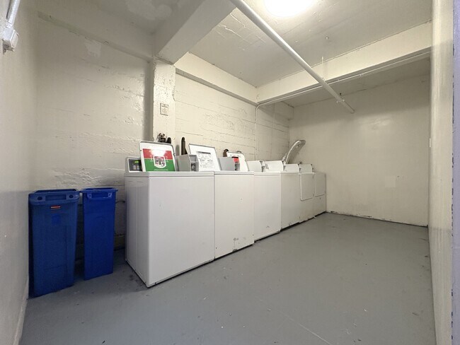 Photo - Nob Hill Associates LLC.