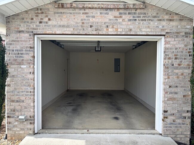 Photo - 14 Cornerstone Way