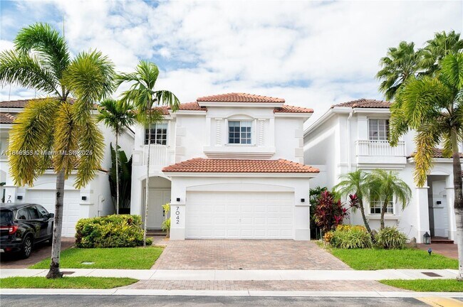 Building Photo - 7042 NW 114th Ct Rental