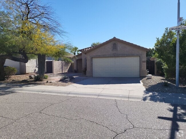 Building Photo - COMING SOON...EXCELLENT 3 BED 2 BATH HOME ...