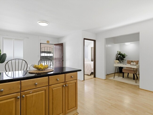 Photo - Central Makiki Two Bedroom Rental Unit 302A