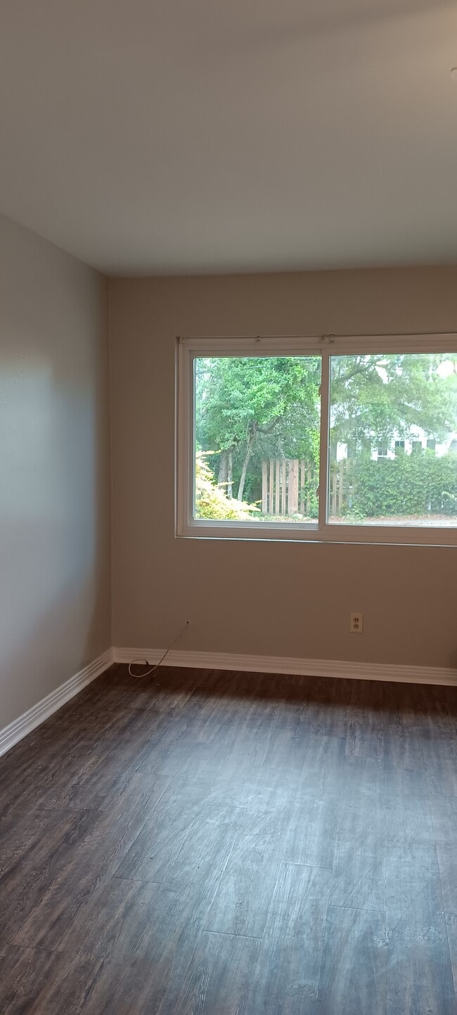 Living Room - 614 N Gadsden St Unit 614 N. Gadsden St.