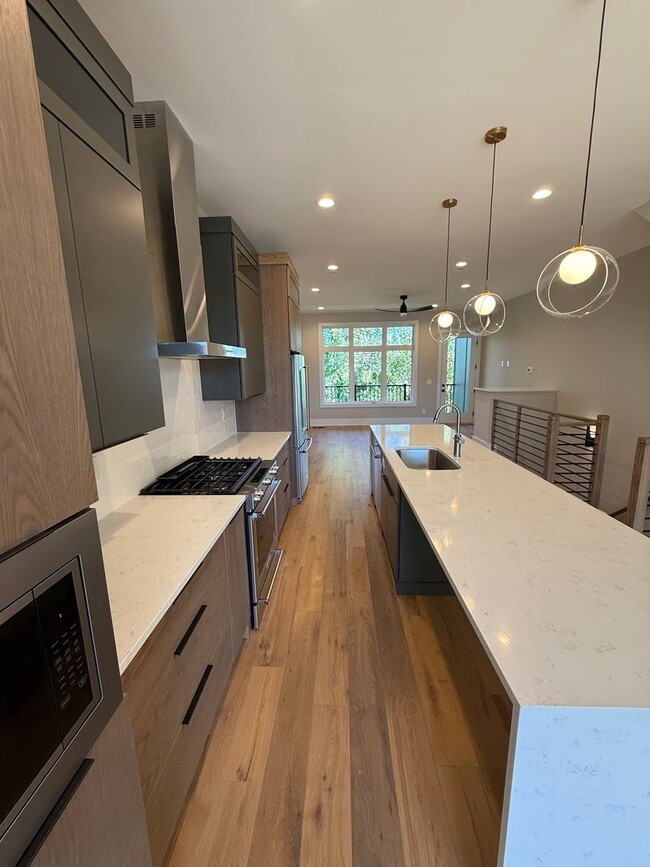 Photo - LUXURY Rooftop Terrace Townhome Uptown CLT