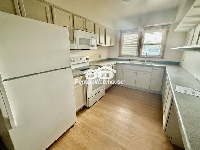 Photo - 11708 Hwy 55