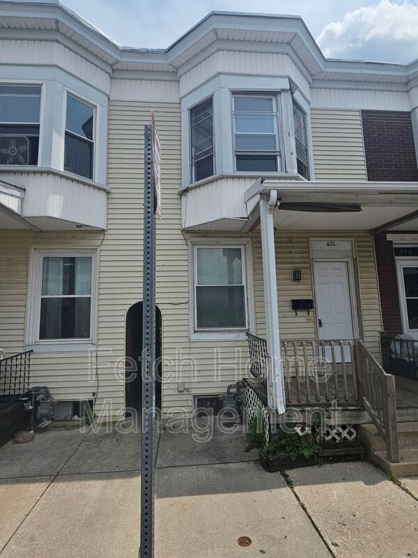 Photo - 826 Wallace St
