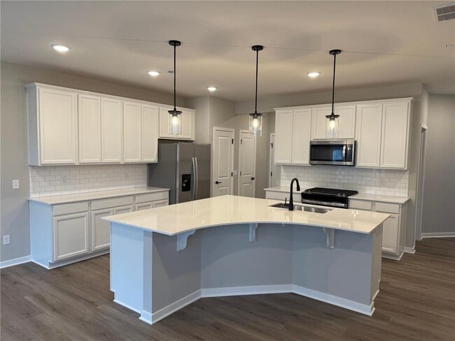 Photo - 1791 Hauer Trail