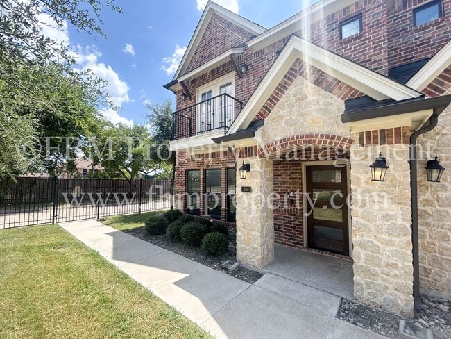 306 Brothers Blvd