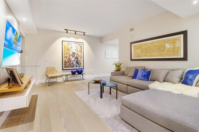 Photo - 1010 Brickell Ave Unit 3105