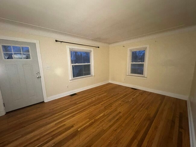 Photo - 2363 E Maple Rd