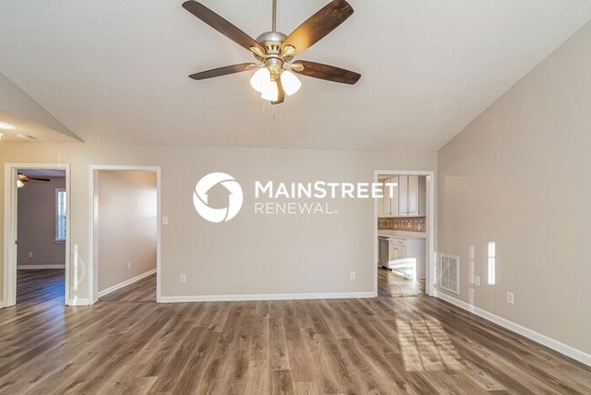 Photo - 3 Bedroom Pet-Friendly Home in Raleigh, NC with Main Street Renewal