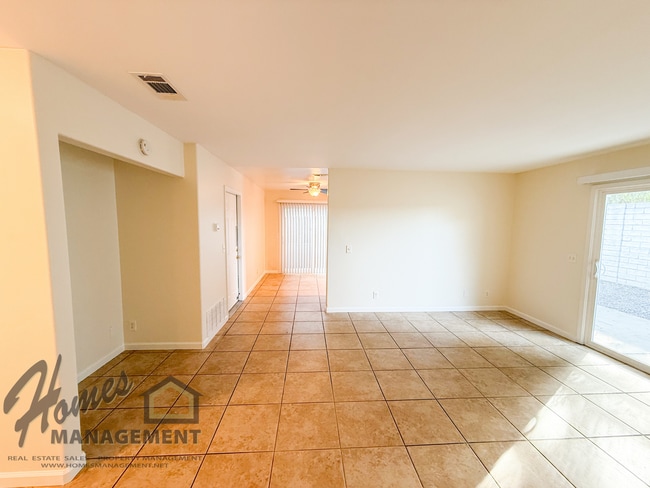 Photo - Homes Management - 4 Bed, 2 Bath House on Cul-de-Sac