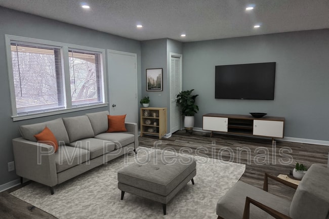 Building Photo - 2929 Selena Dr Unit F102