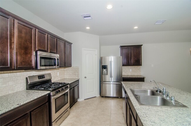 Photo - 29219 Dunns Creek Ct