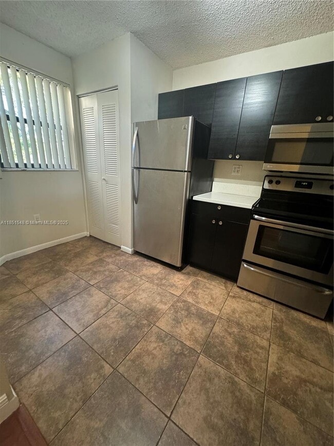 Photo - 9969 Nob Hill Ct Unit 9969