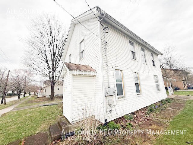 Photo - 271 Grant St Unit A