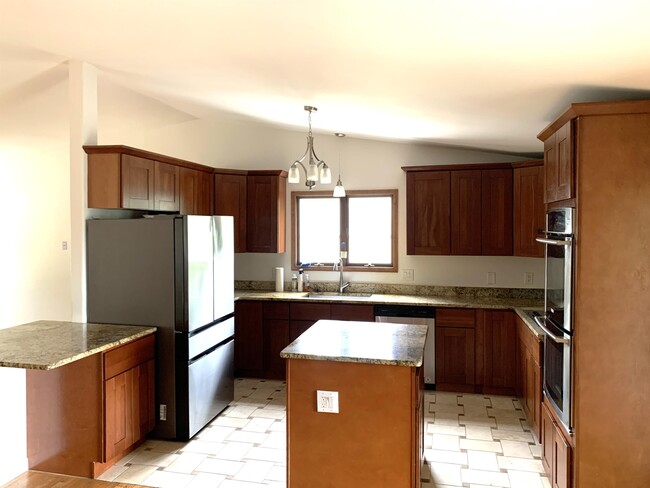 Photo - 1844 Mt Zion Dr