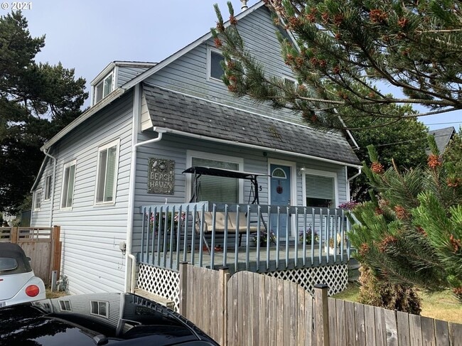 Photo - 325 8th Ave Casa