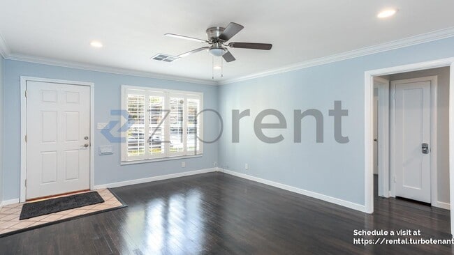 Photo - 795 Malone Rd