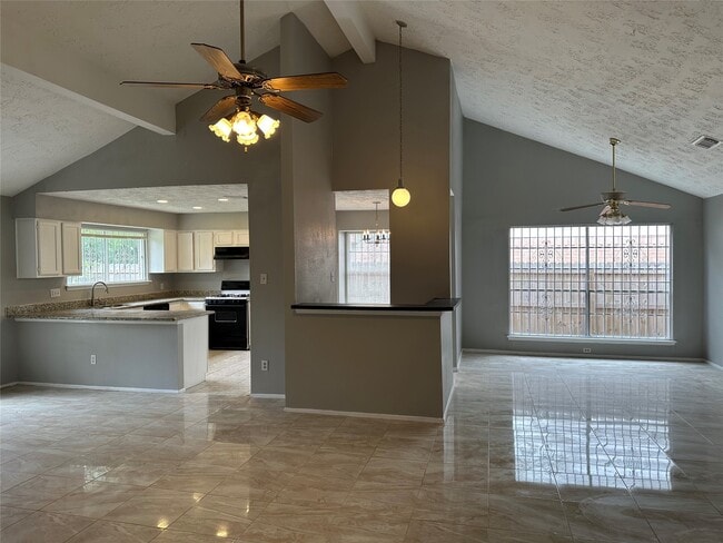 Photo - 14803 Wind Cave Ln