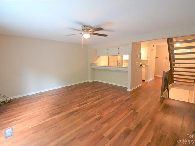 Photo - Updated 2 Bed, 2.5 Bath Townhome in Charlotte