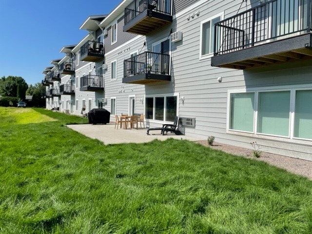 Building Photo - Thunder Hawk Rental