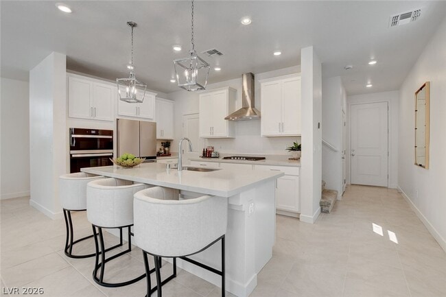 Photo - 1581 Crowned Eagle St