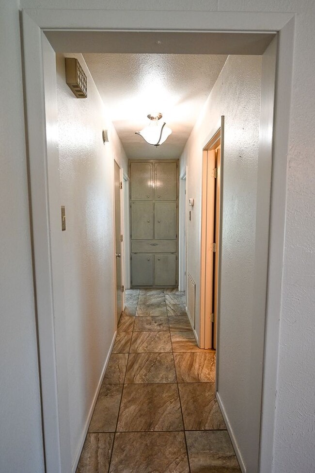 Photo - Charming Country Home 2 Bed 1.5 Bath