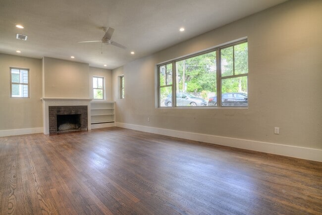 Photo - 3109 Walling Dr