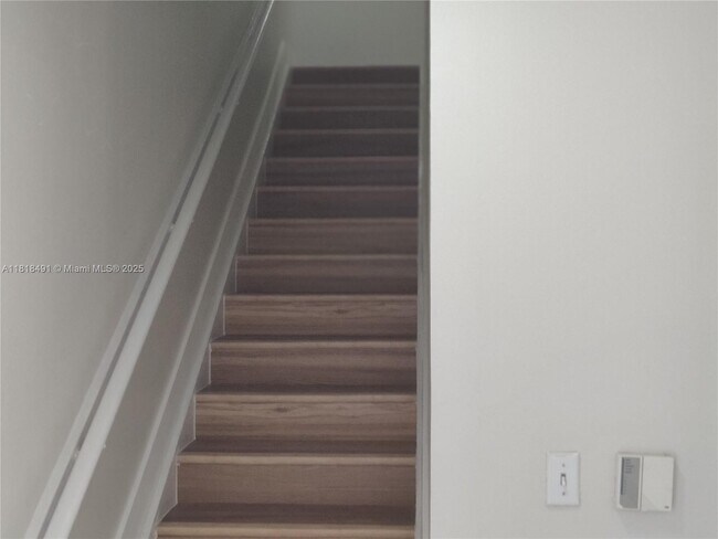 Photo - 2474 Centergate Dr Unit 204