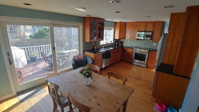 Photo - 94 Parker Ave