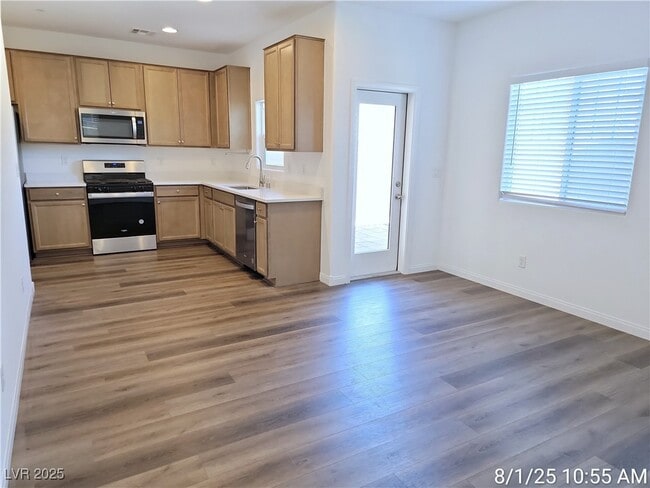 Building Photo - 420 Desert Cadence St Rental