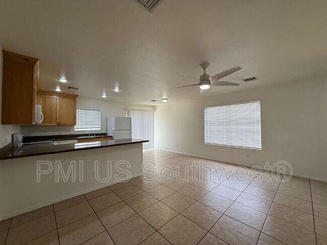 384 Anna Cir Unit A