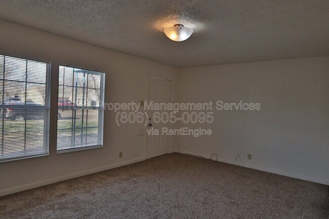 Photo - 2521 41st St