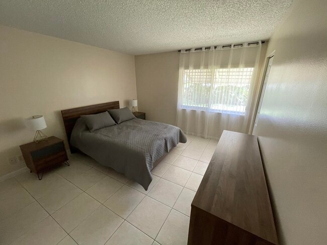 4988 Sable Pine Cir Unit D1