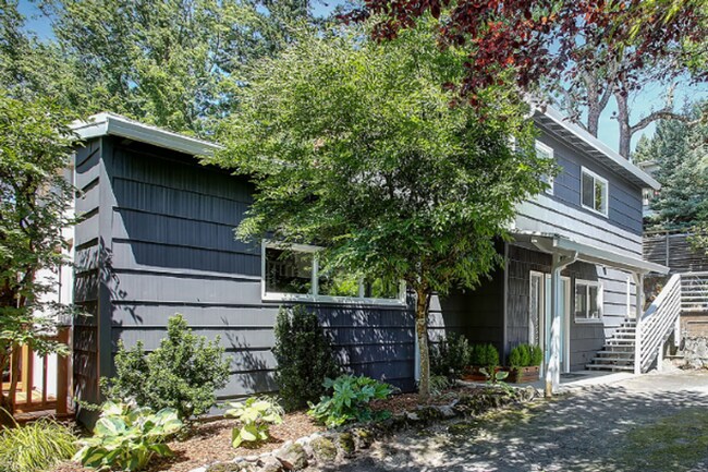 Photo - Chic Urban Oasis in Hillsdale