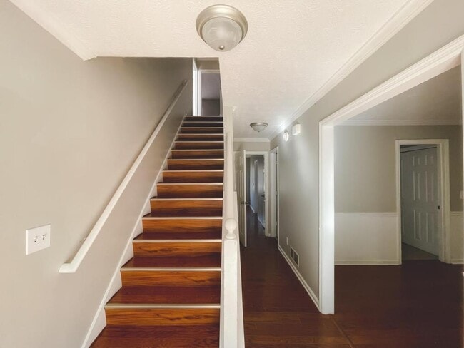Photo - 2021 Hunters Cove Dr