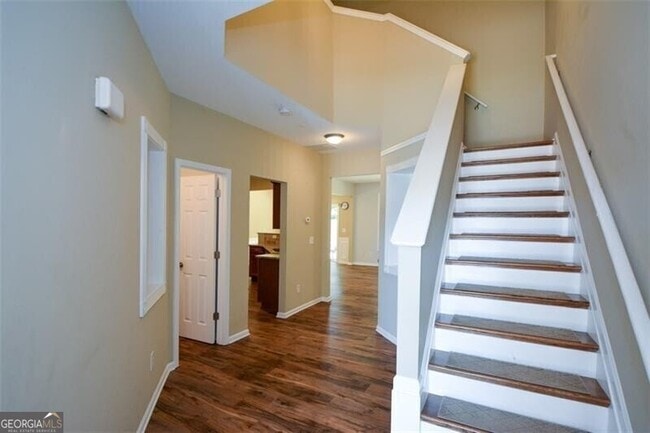 Photo - 1781 Waterside Dr