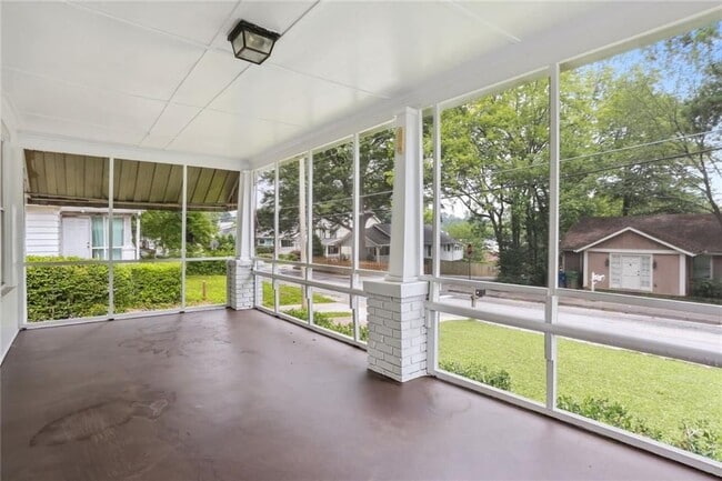 Photo - 776 Bellemeade Ave NW