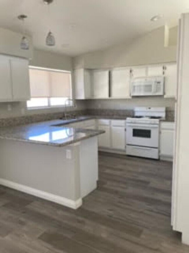 Photo - Highly Upgraded Single Story in Laughlin!!