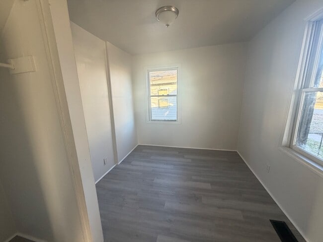 Photo - 601 N Grandview St