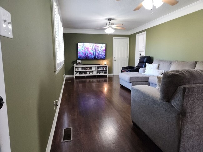 Photo - Half off 1st months rent. House