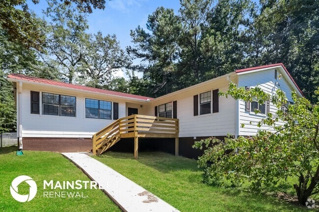 Building Photo - 11028 Woodland Dr Rental