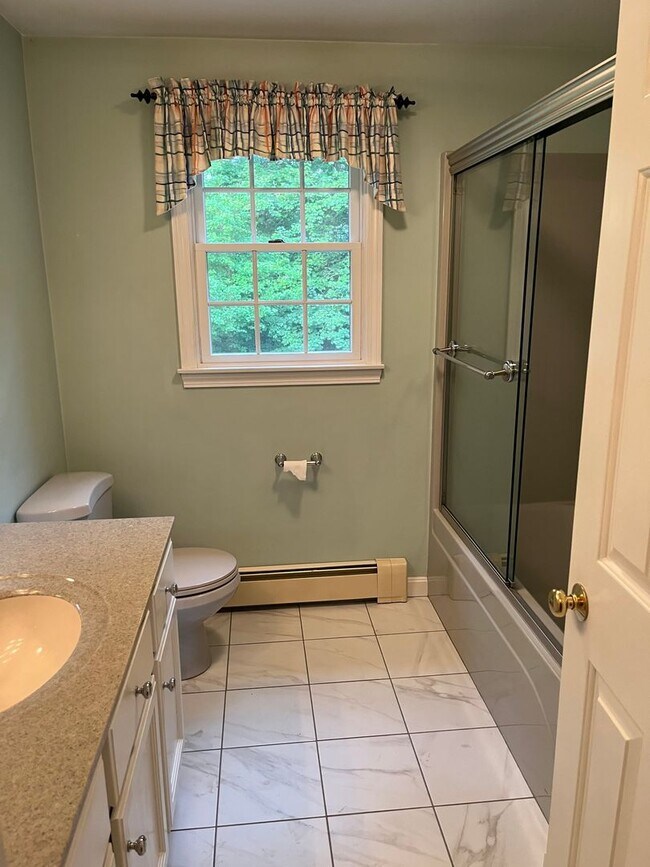 8 Bottom Ln Rental For Rent in Sandwich, MA