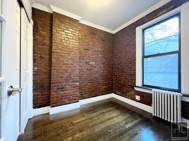 Photo - E 13TH ST. Unit 3F