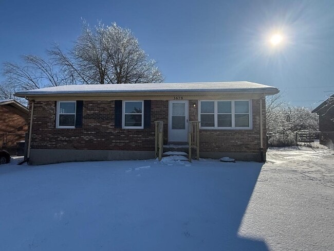 Photo - 3678 Niagara Dr