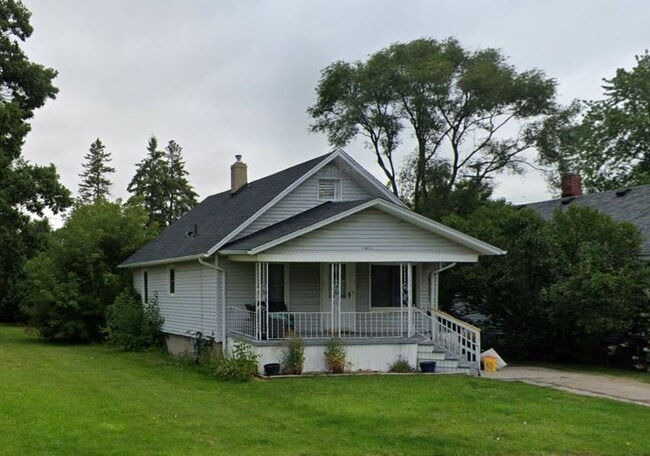 Building Photo - 1621 Miller St