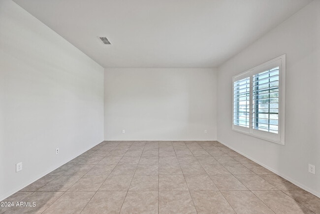 Photo - 27358 N 174th Ln