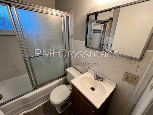 Photo - 11109 Dove Ave