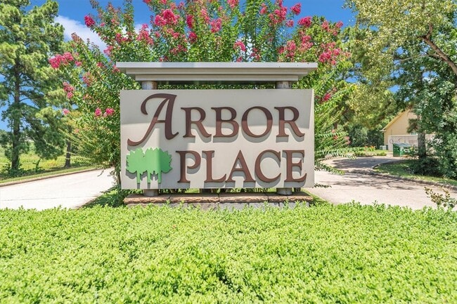 Building Photo - 1807 Arbor Glen Rental