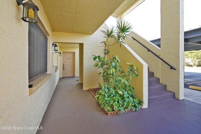 Photo - 220 S 5th St Unit 205
